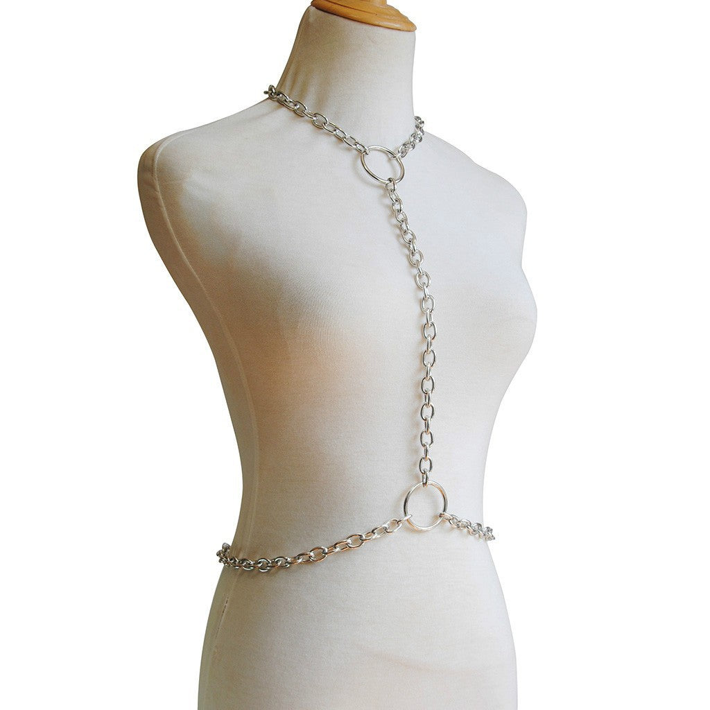 2024 European and American cross-border new jewelry three-dimensional simple body chain female nightclub sexy chest chain body chain