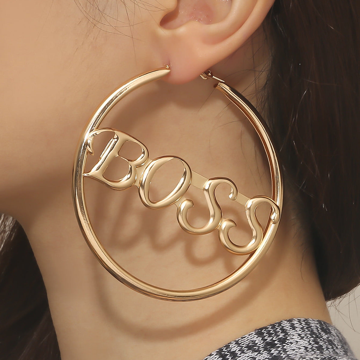 2024 new European and American cross-border hot selling personality temperament letter big circle exaggerated retro earring temperament