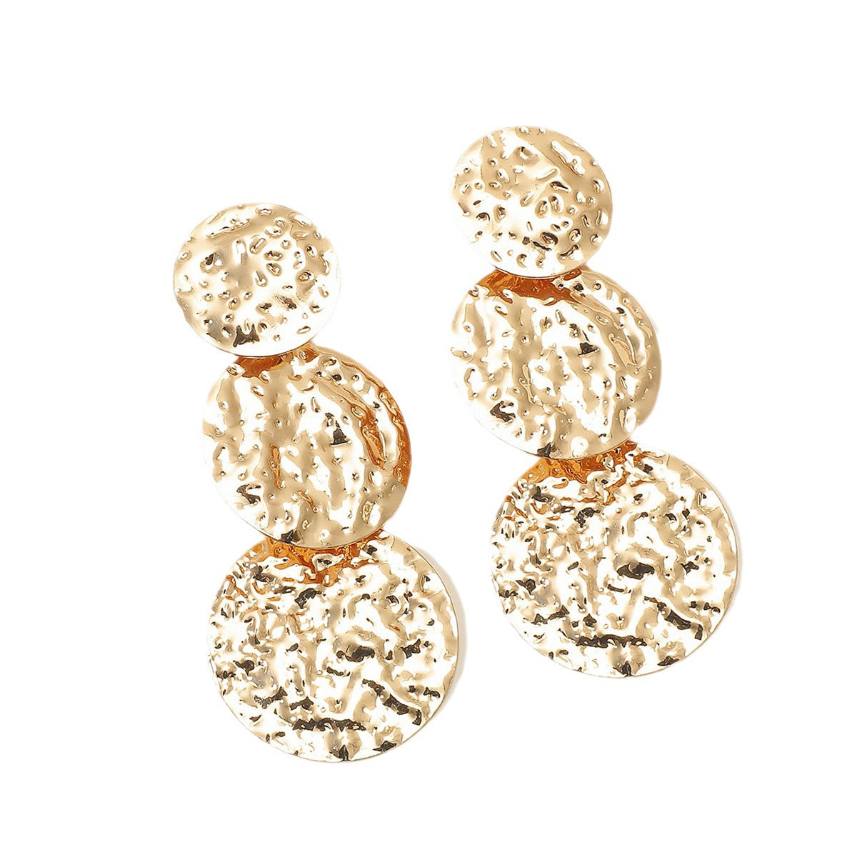2024 new European and American cross-border explosive products, personality embossed wreath alloy fashion temperament, retro earrings