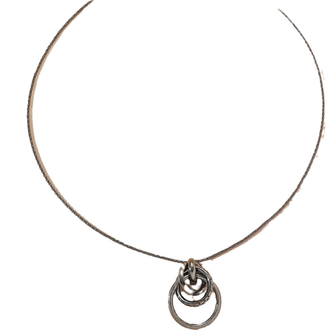 2024 New Cross Border Sweater Chain Long European and American Retro Premium Jewelry Fashion Metal Pendant Necklace