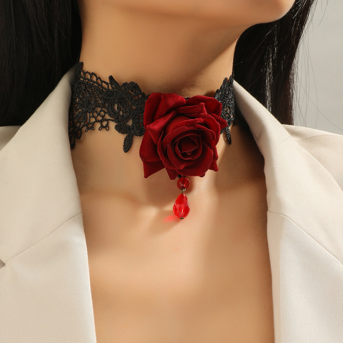 New European and American exquisite trend black lace retro collar ornament rose handmade necklace necklace