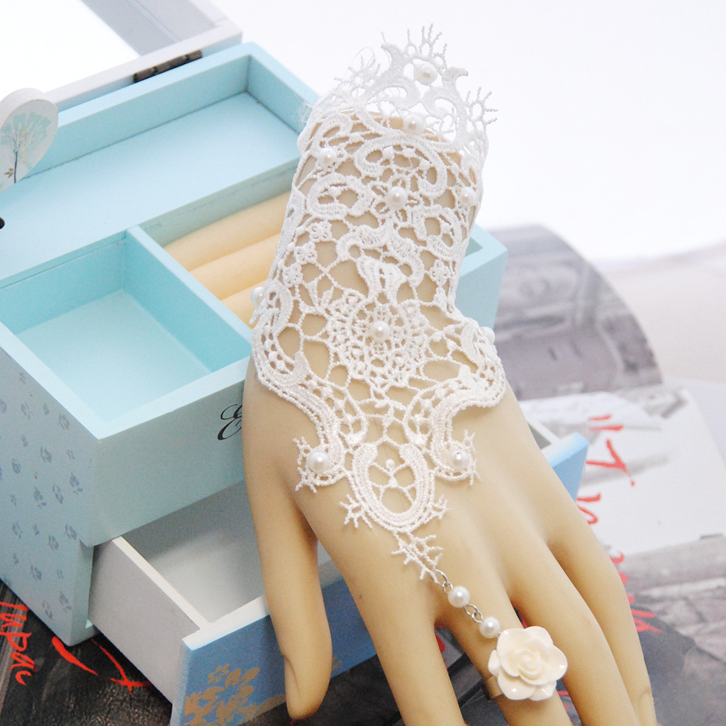 2024 bridal wedding accessories, white lace bracelet with ring, integrated chain, foreign trade export hand accessories wholesale