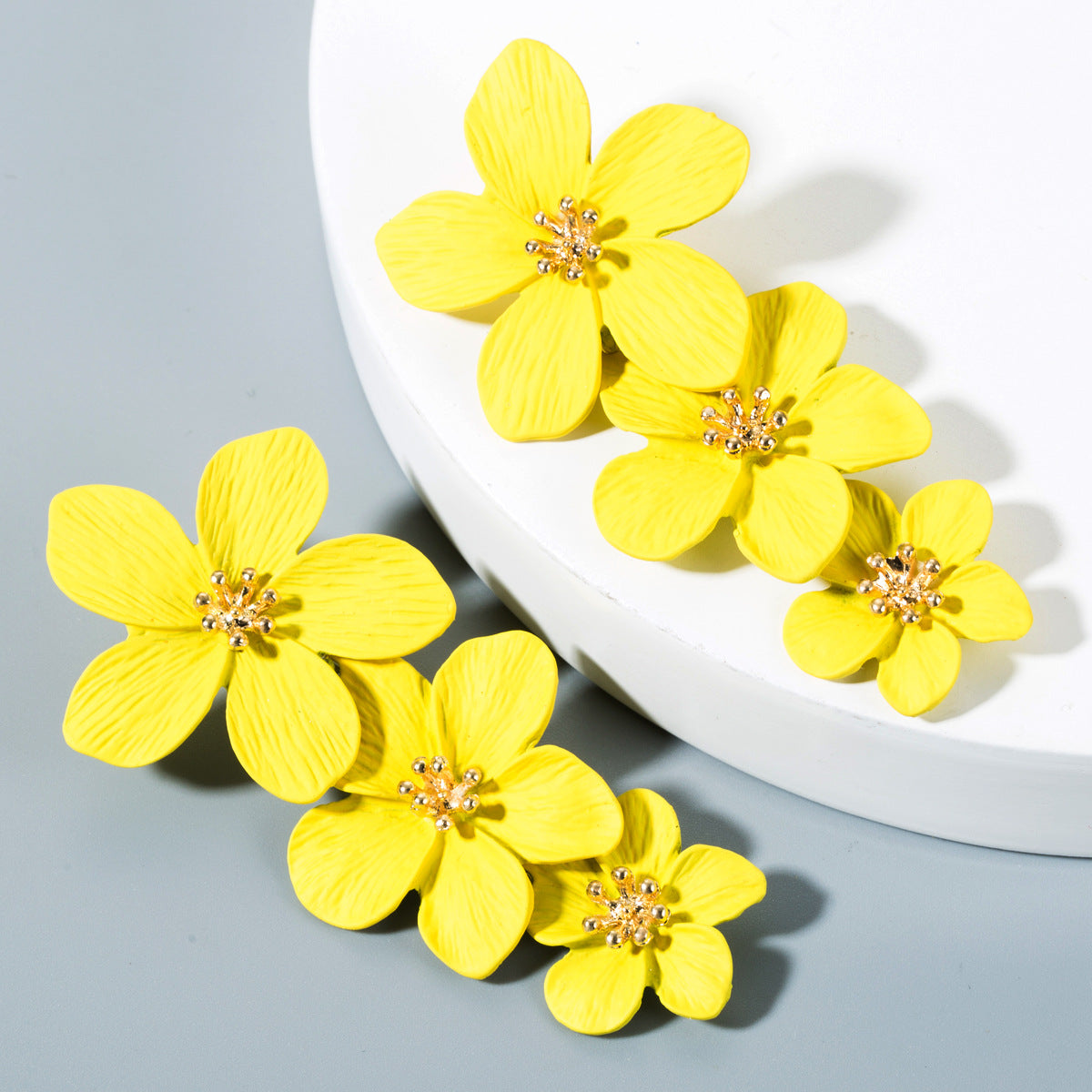 AliExpress explosive multi-layer flower earrings European and American alloy paint earrings fashion ins long earrings earring