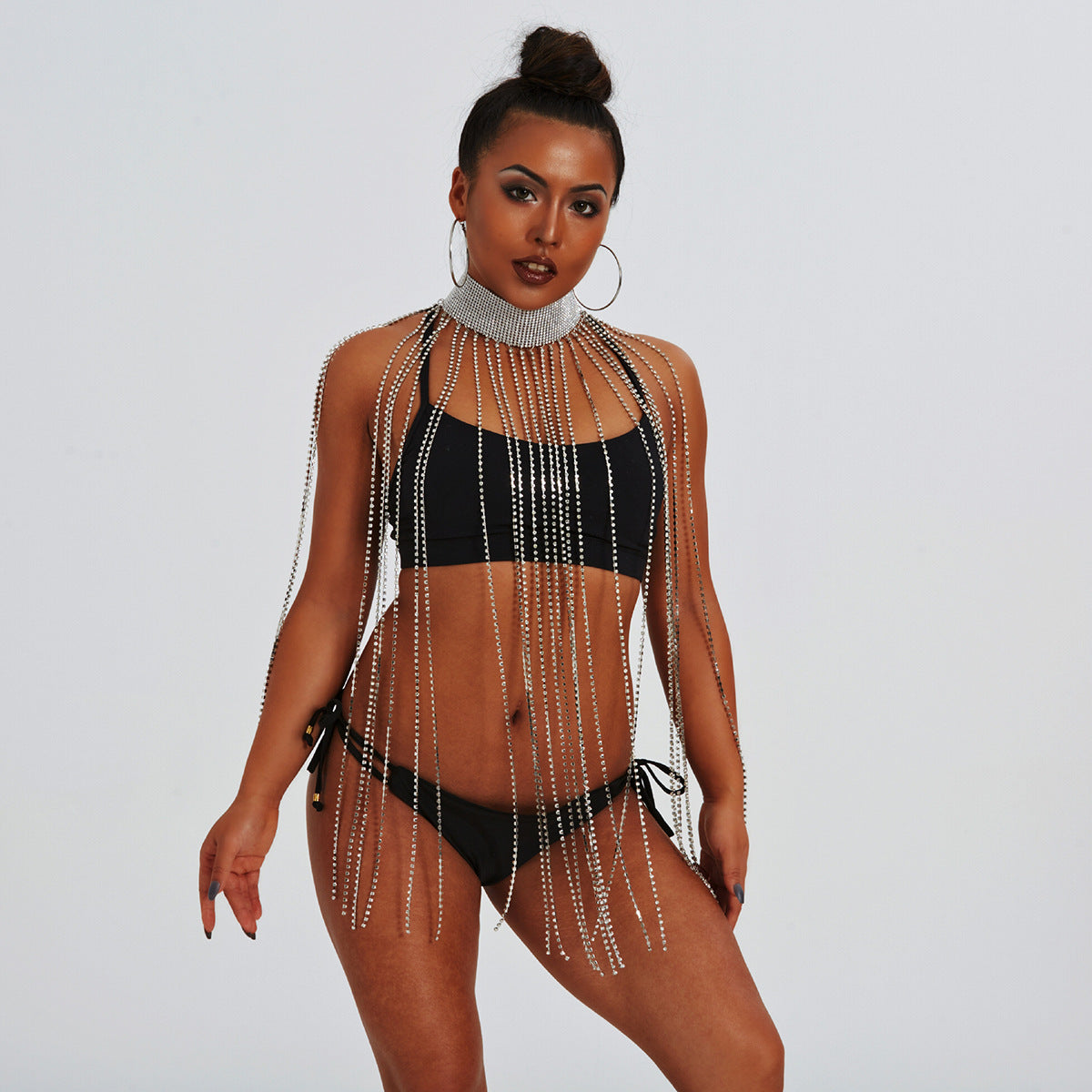 Performance: European and American cross-border jewelry, diamond-encrusted, exaggerated sparkling diamond breastb, tassel necklace, rhinestone cape, body chain