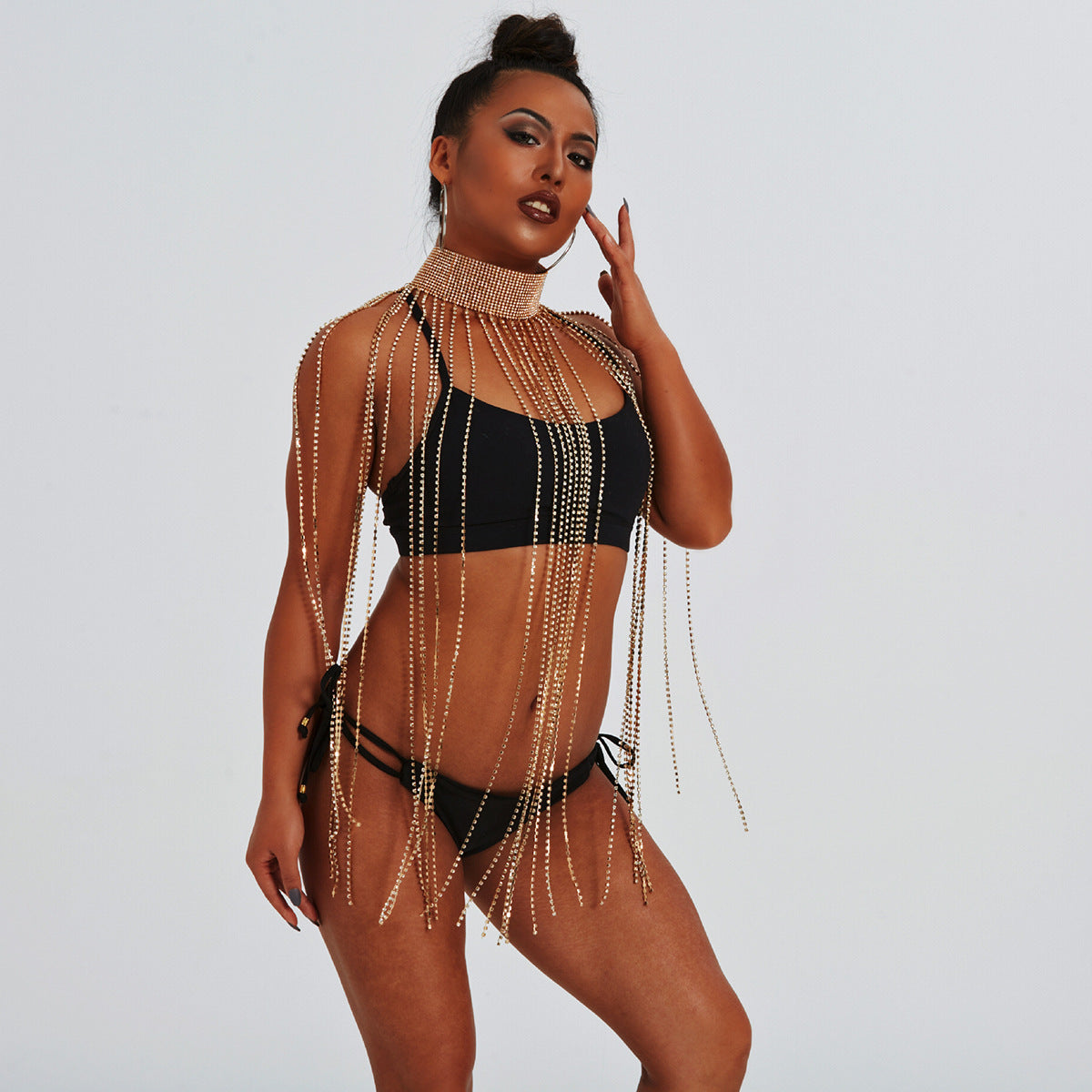 Performance: European and American cross-border jewelry, diamond-encrusted, exaggerated sparkling diamond breastb, tassel necklace, rhinestone cape, body chain
