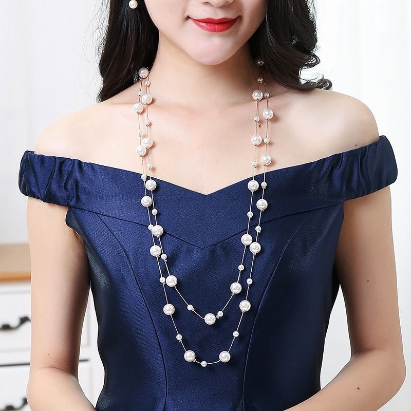 Super fairy long pearl necklace, trendy temperament, palace style, niche design, clavicle chain, delicate and gentle sweater chain