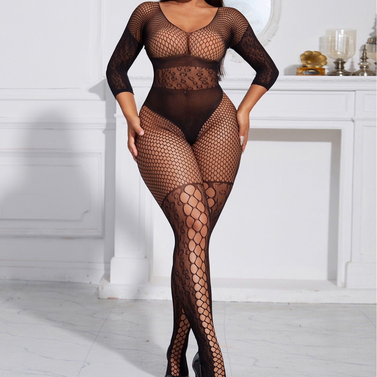 Yue Die's new European and American feminine sense hollow hole jumpsuit, leopard print mesh mesh shirt, backless stockings, CY704.