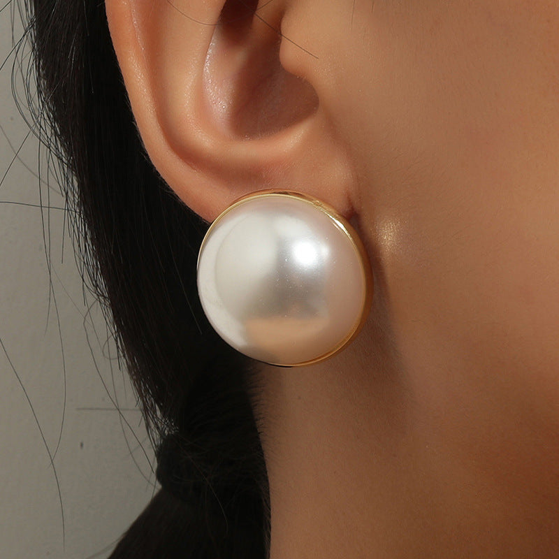 Live atmosphere, temperament, pearl earrings, Korean version, light luxury, simple geometric shape, garden base, earhook earrings, female wholesale