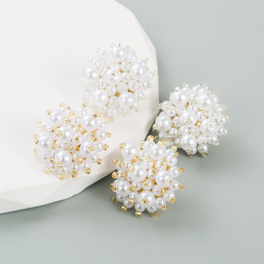 Korean new small fragrance pearl earrings fashion high-end prom dinner pearl flower stud earrings temperament earrings