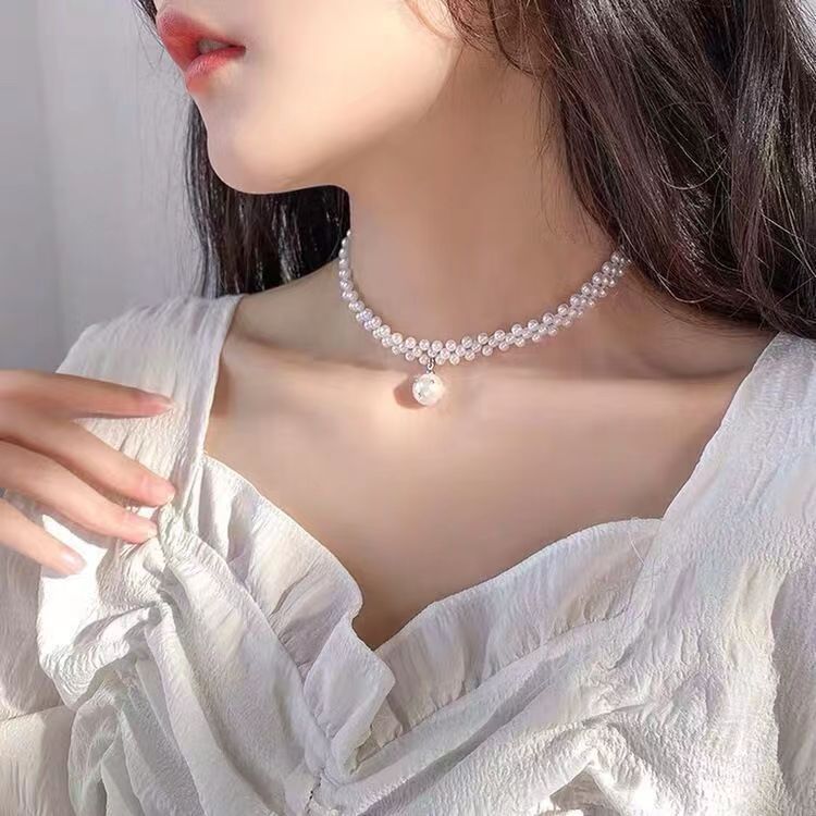 Pearl necklace women's 2023 new trendy light luxury niche design high-end clavicle chain short fashion necklace