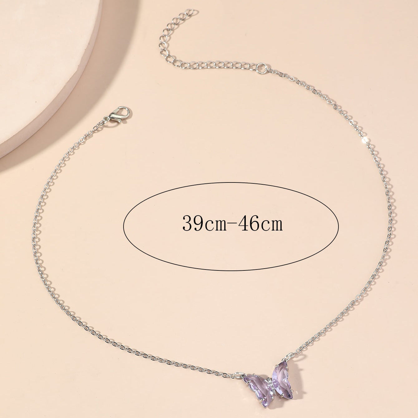 New fashion jewelry crystal butterfly pendant clavicle chain necklace niche design simple and versatile temperament necklace