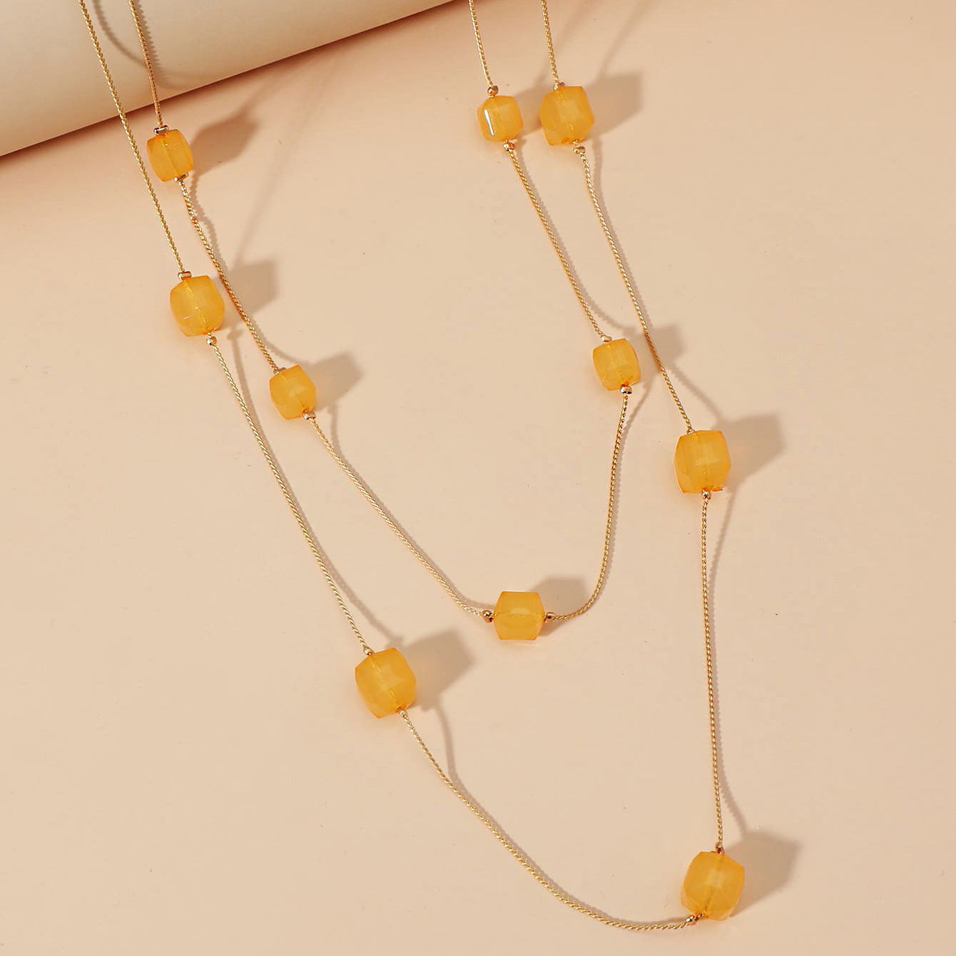 2023 New Autumn/Winter Beaded Sweater Chain: Fashionable, Simple and Versatile, High-end Candy Color Necklace, Long Sweater Chain