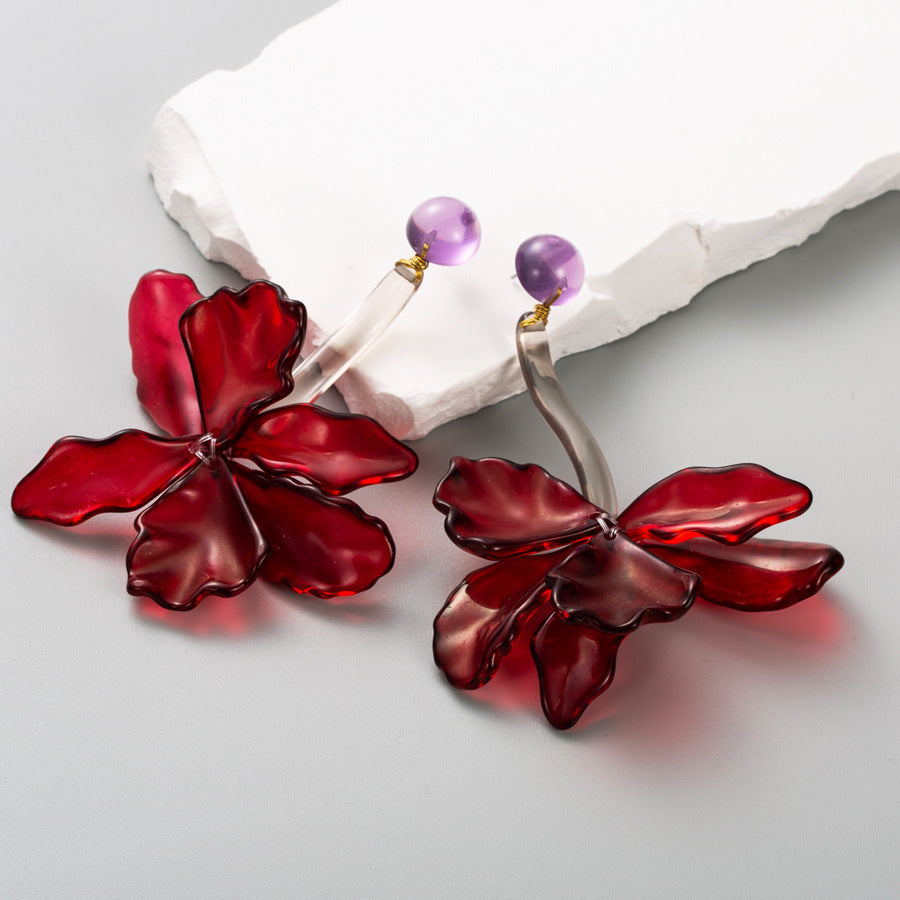 European and American fashion exaggerated earrings, long resin flower earrings, fresh temperament, simple niche petal earrings wholesale