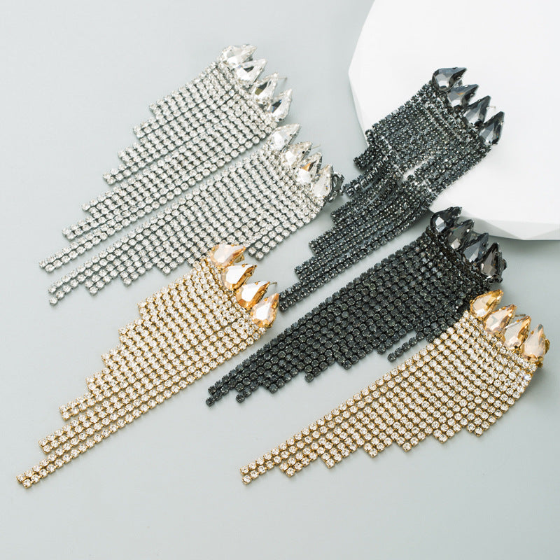 925 silver needle super flash claw chain alloy inlaid with diamonds long tassel earrings female European and American banquet exaggerated earrings wholesale