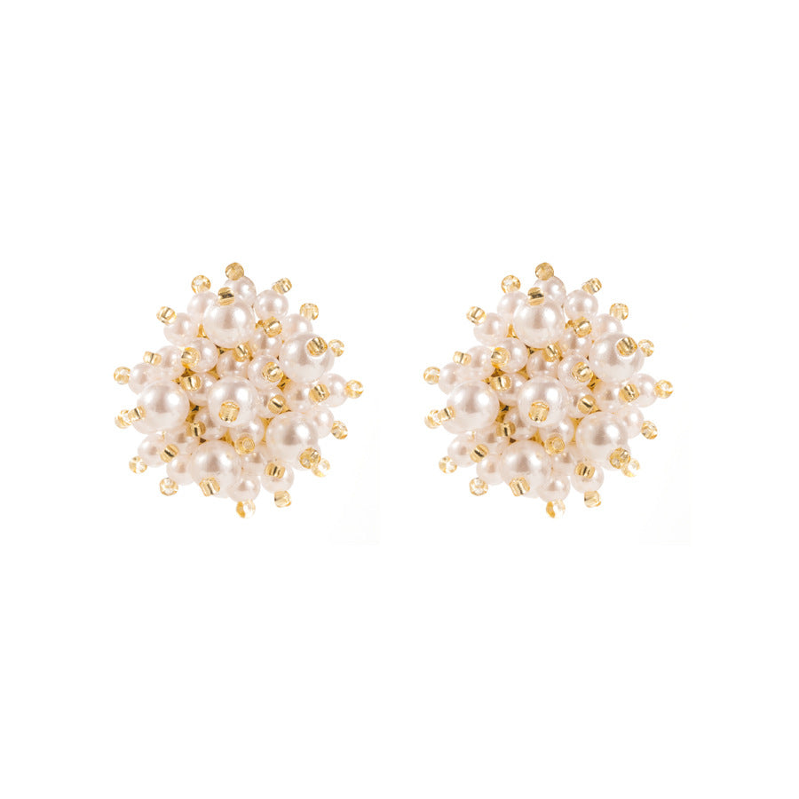Korean new small fragrance pearl earrings fashion high-end prom dinner pearl flower stud earrings temperament earrings