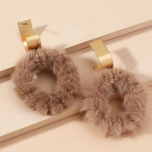 2024 New Jewelry, Japanese and Korean Exaggerated Personality, Furry Circle Pendant, Temperament, Versatile, Super Fairy Big Earrings, Earrings