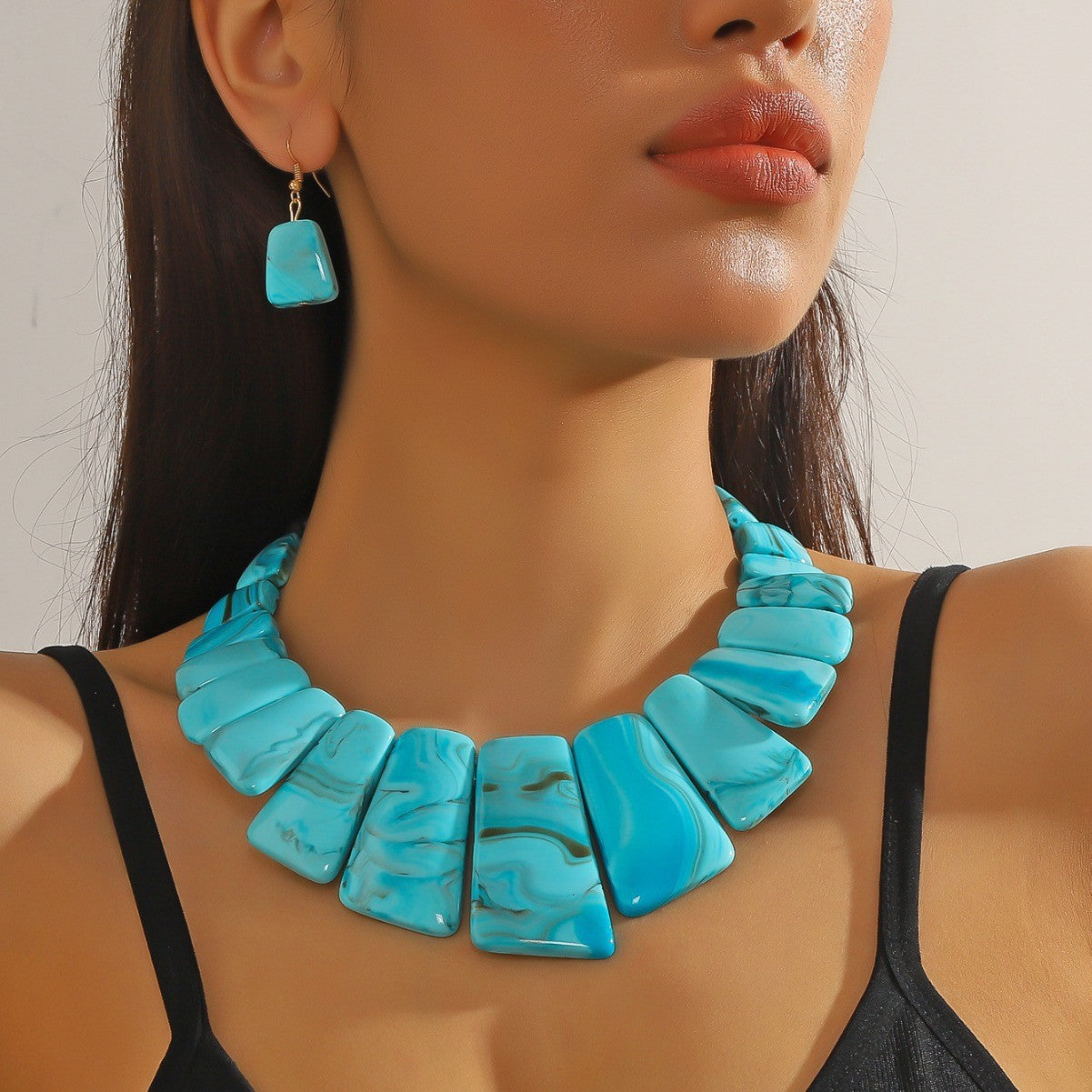 New summer European and American fashion temperament retro style trapezoidal turquoise necklace earring set