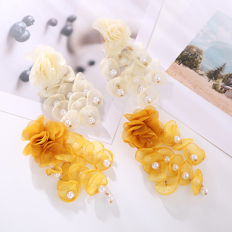 European and American new long tassel exaggerated floral earrings women's bohemian mesh inlaid pearl flower earrings