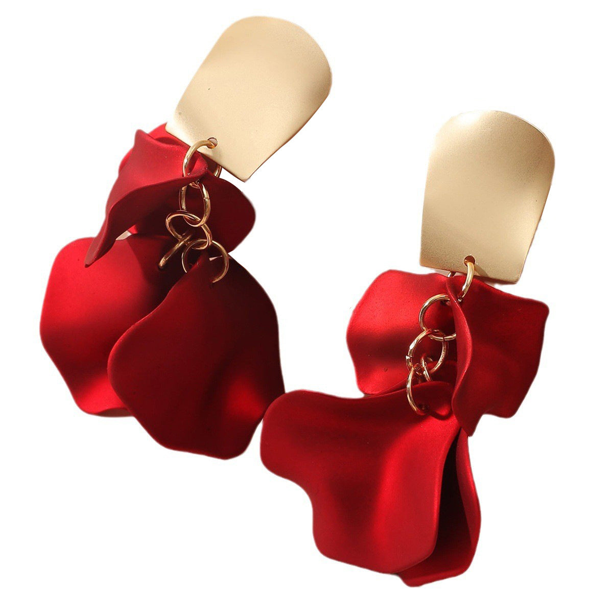 The new European and American fashion rose petals have an exaggerated personality, a sense of luxury, a long tassel temperament, and acrylic earrings