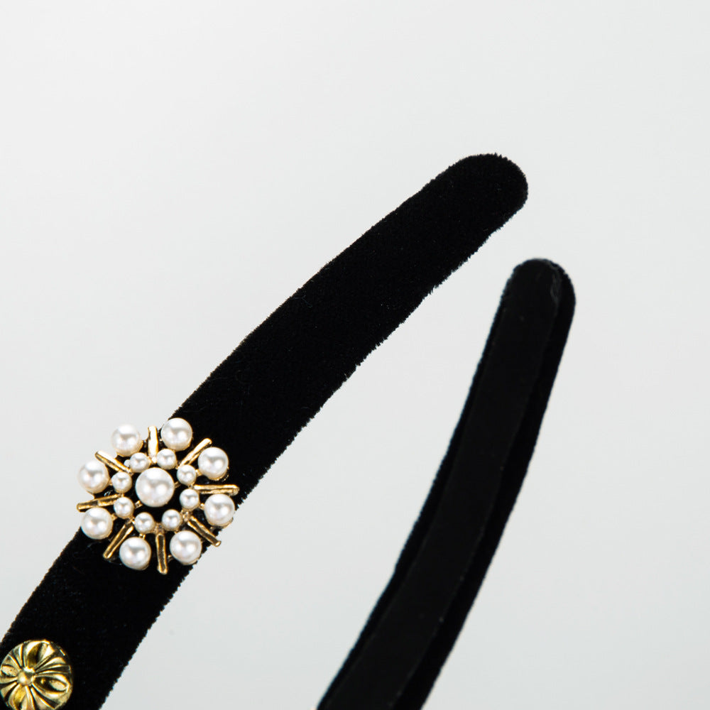 European and American fashion temperament, new velvet inlaid rhinestones, pearl headbands, female Internet celebrities, sweet personality, simple headbands, wholesale