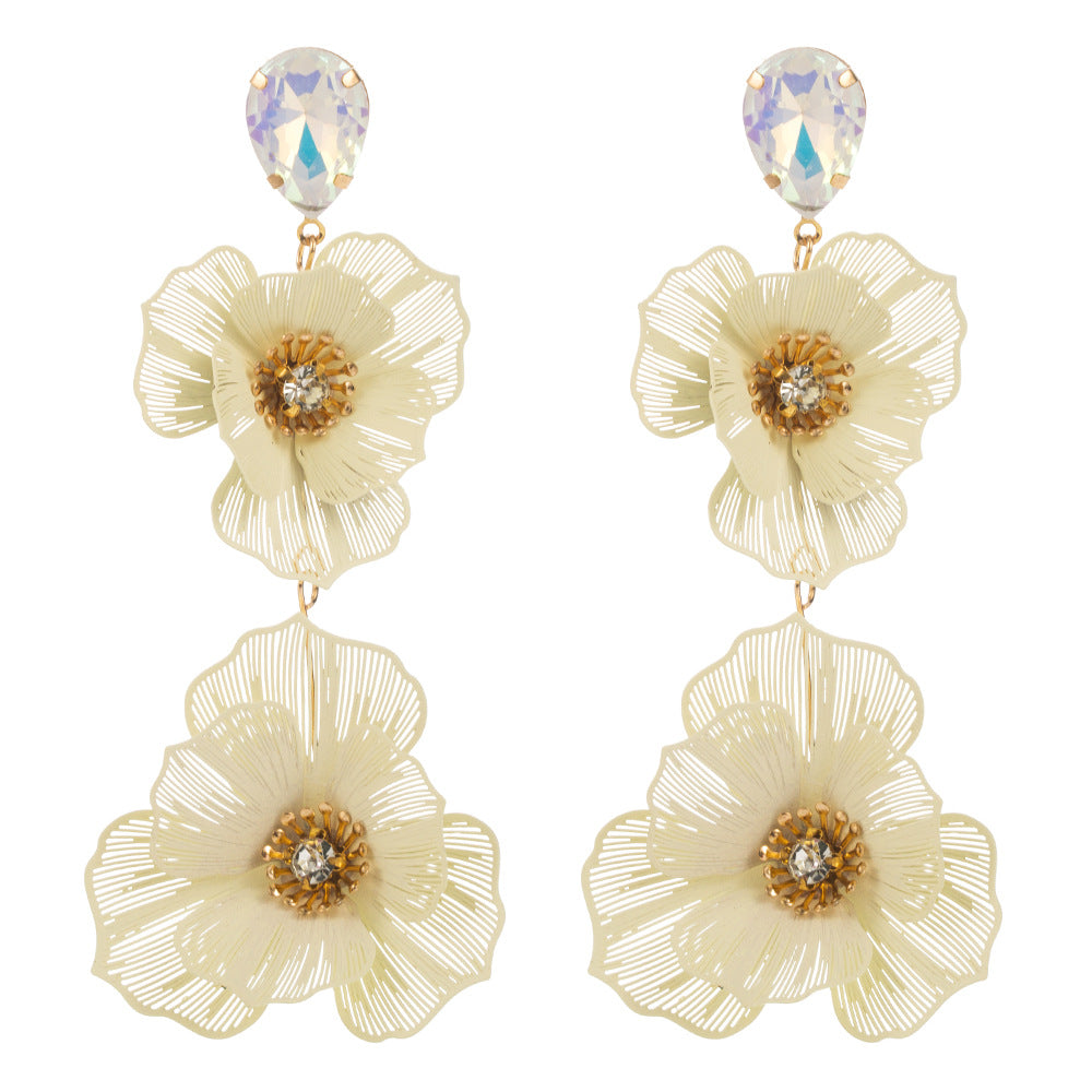 European, American and Korean sweet multi-layered flower earrings, women's diamond-encrusted light luxury, high-end earrings, temperament, long banquet earrings