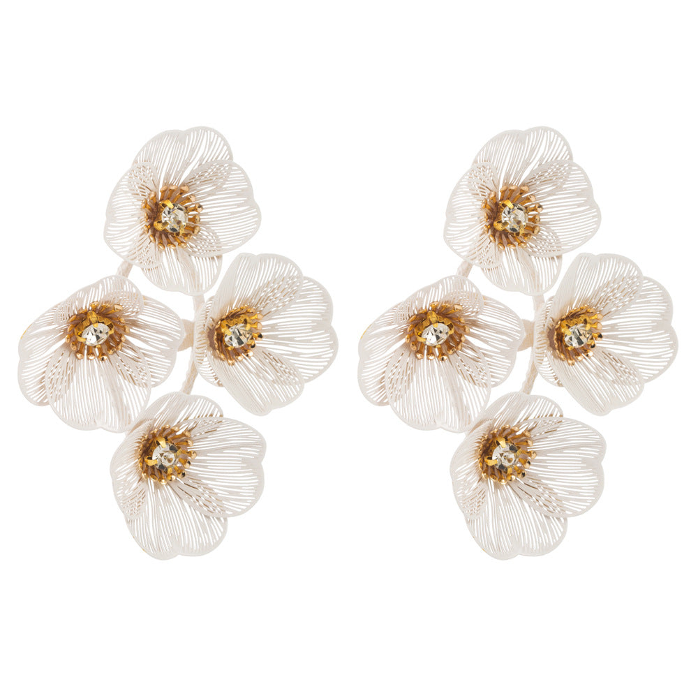 Cross-border new fashion summer floral earrings with multi-layered temperament, exaggerated cut-out flower and diamond earrings