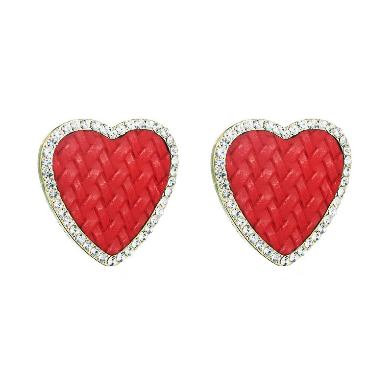 European and American fashion trends, new creative simplicity, love heart shape alloy diamond earrings, women's versatile temperament, Korean version earrings
