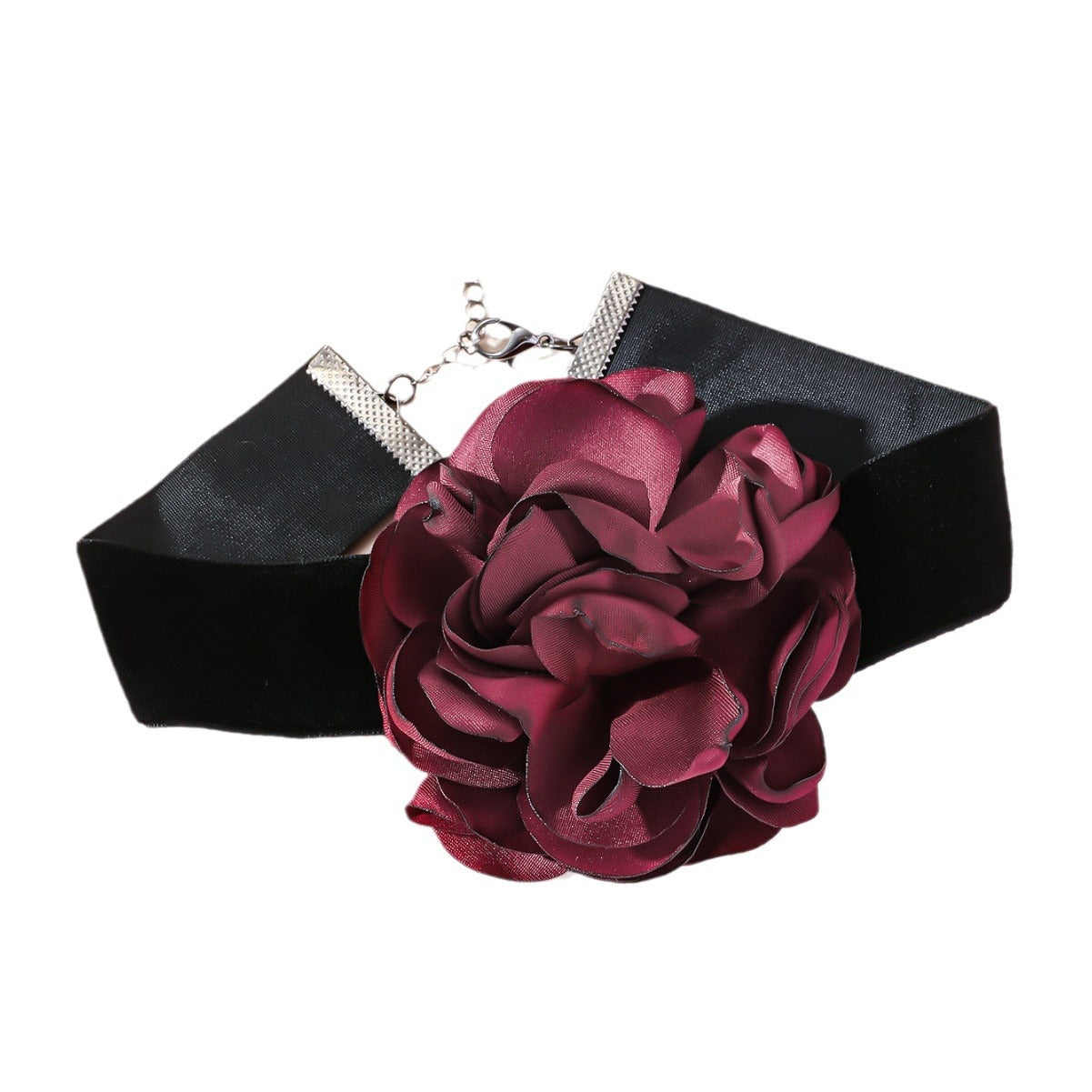 The new passionate rose necklace is European and American, high-end, romantic, colorful, and the flowers are sweet and elegant