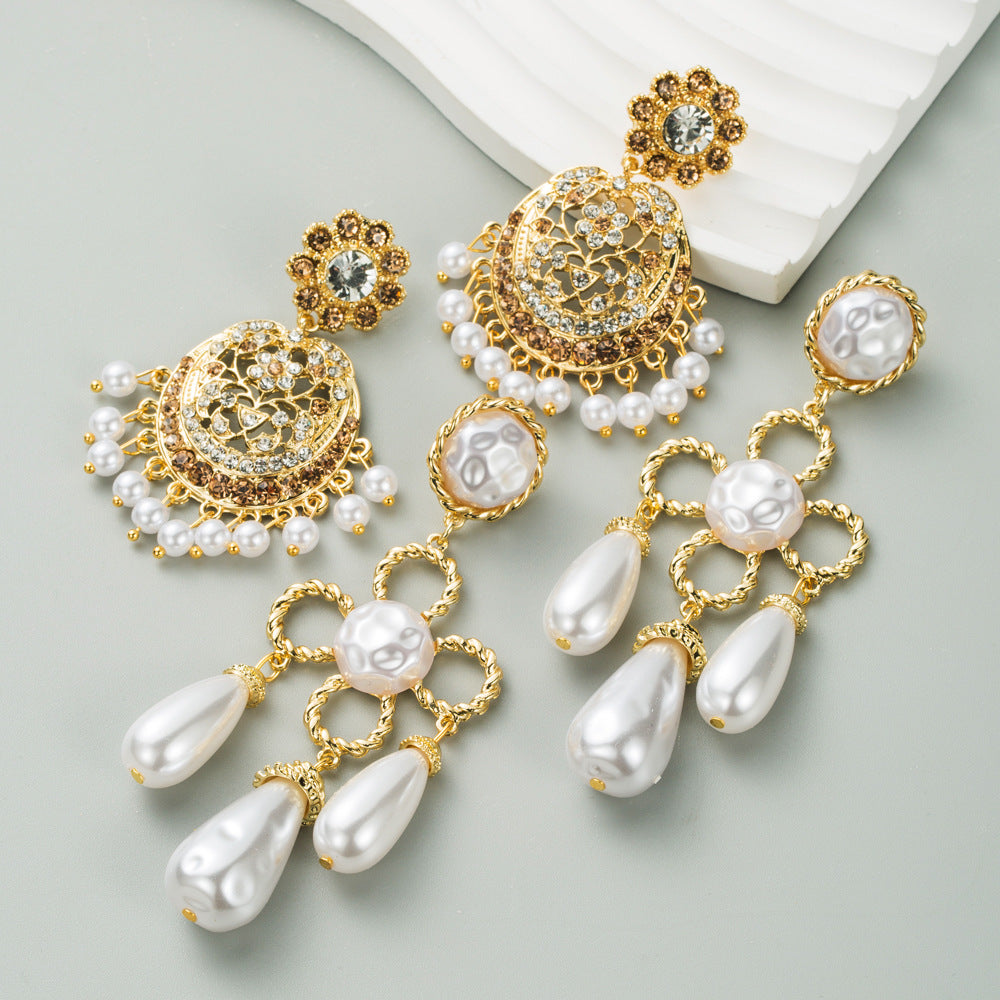 Earrings exaggerated vintage gold imitation pearl floral silver pin earrings elegant and atmospheric long multi-layered cut-out earrings