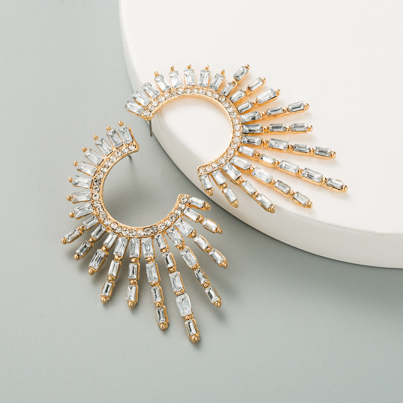 Personality semi-sunflower alloy diamond rhinestone full of diamond earrings female European and American temperament earrings bohemian national style