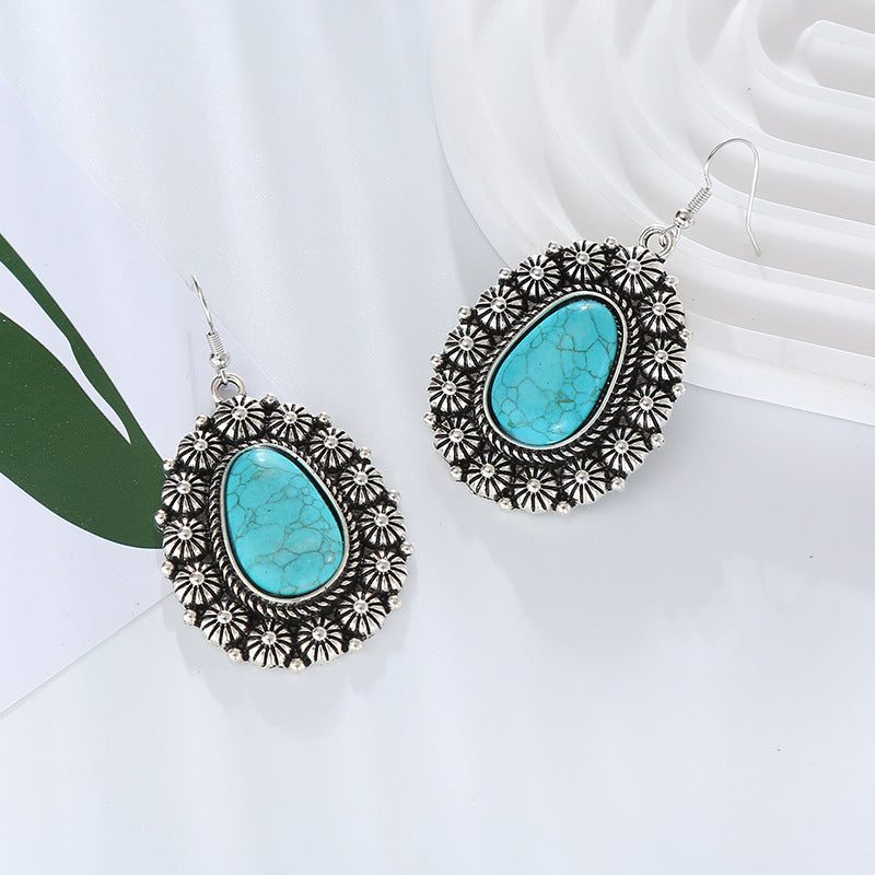 Independent station popular European and American creative alloy pattern round pendant earrings with turquoise temperament retro banquet earrings