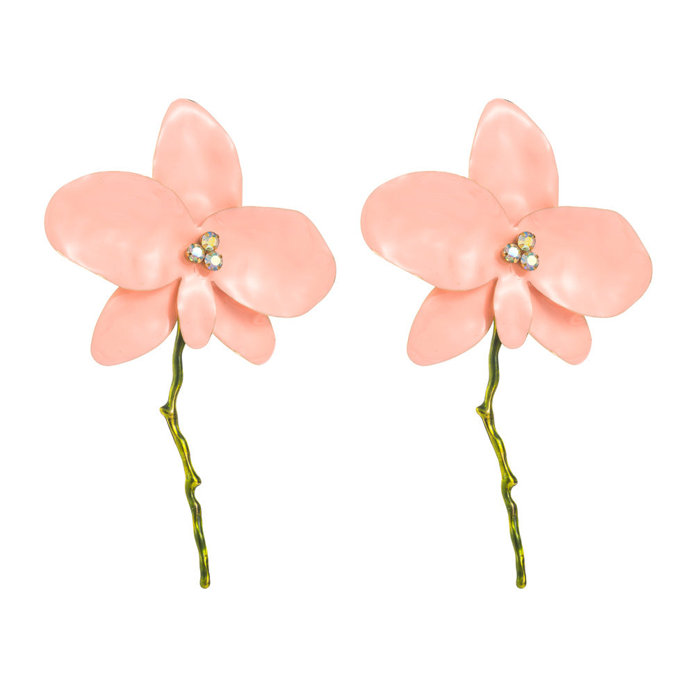 Korean alloy dripping oil flower stud earrings female high-end sense spring and summer petal super fairy earrings exaggerated fashion prom earrings