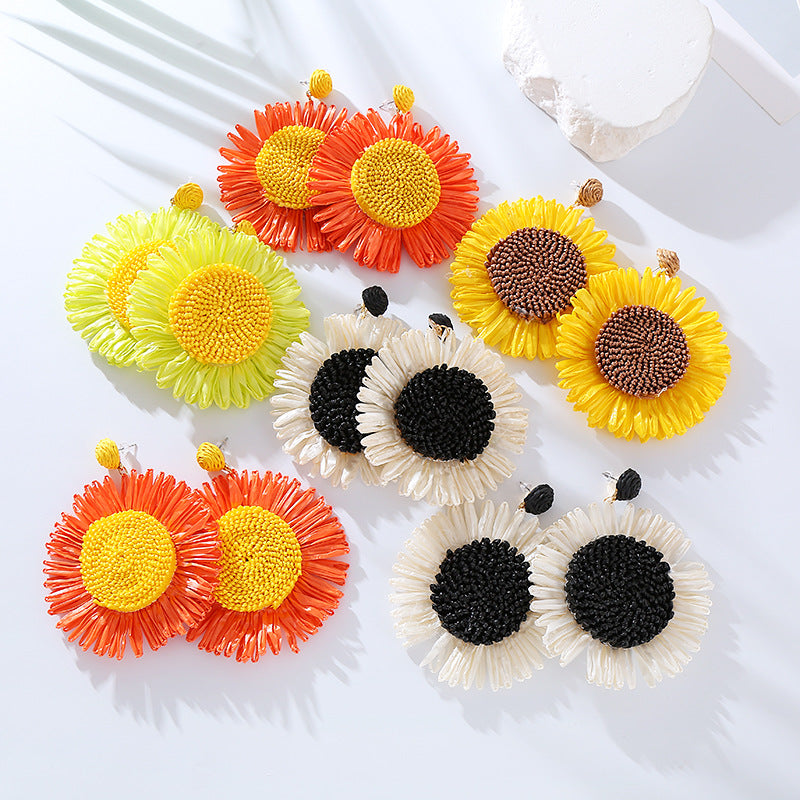 European and American cross-border hot selling hand-woven earrings, raffia, sunflowers, large flowers, earrings, personality, pastoral style earrings