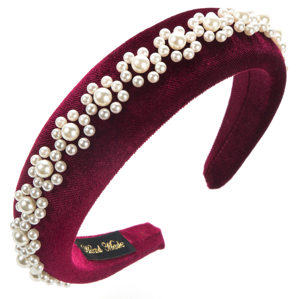 The Korean version of the new red and black velvet headband is fashionable and high-end, pearl wide-brimmed headband, versatile and elegant hair accessory