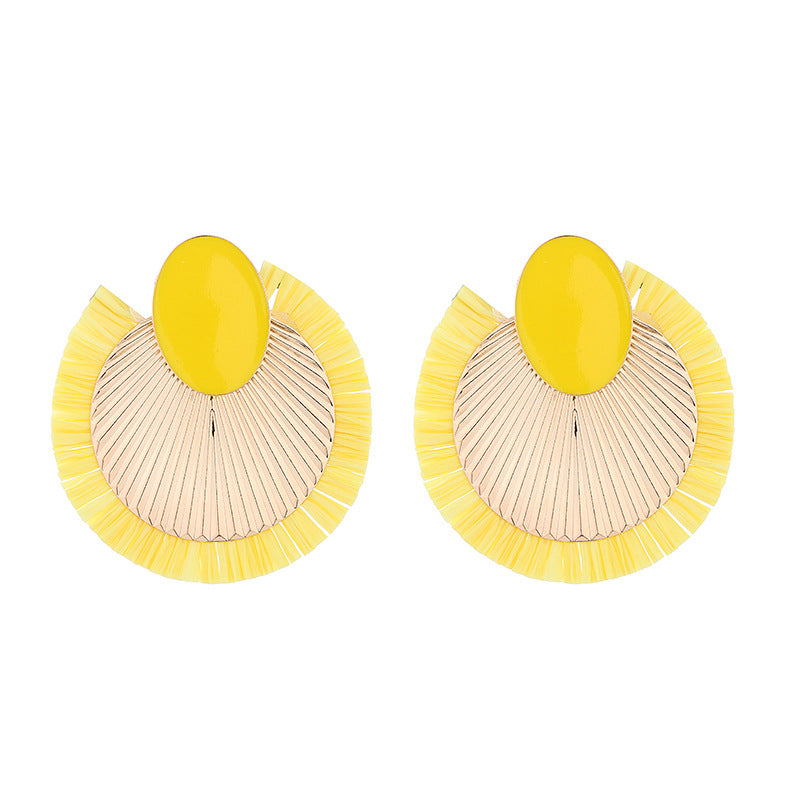 European and American new bohemian style Filberry earrings with exaggerated personality, fan-shaped niche high-end stud earrings