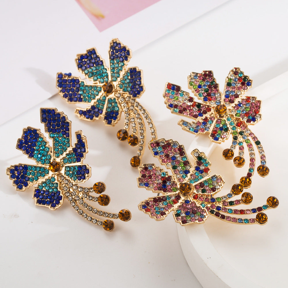 European and American retro temperament, exaggerated flower earrings, creative alloy inlaid with diamonds, fashionable high-end banquet earrings