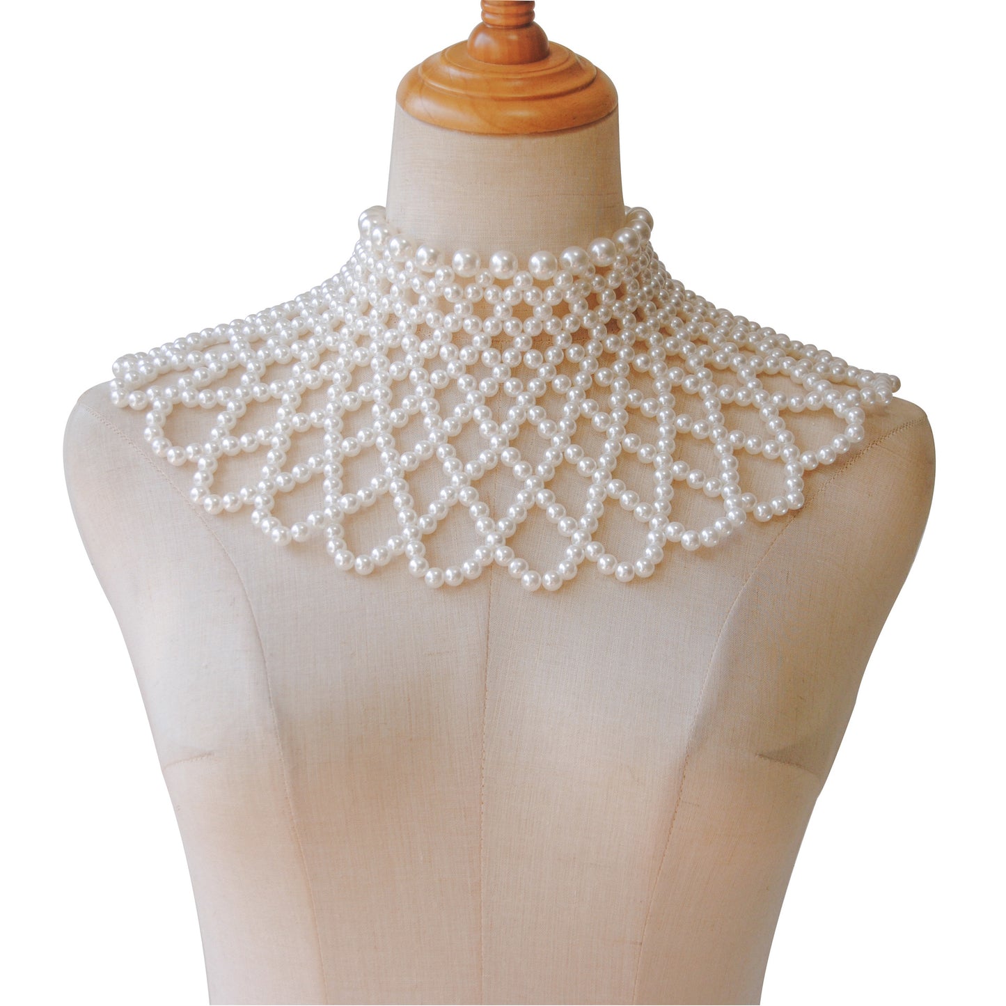 New European and American Neck Necklace Western Vintage Wedding Cheongsam Dress with Pearl Shawl Scalloped Cutout Necklace