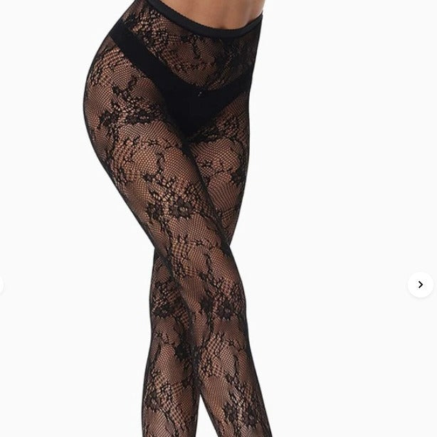 The new European and American hollow women's leggings are sexy and thin, pure and careful, and the net red tide model 8085