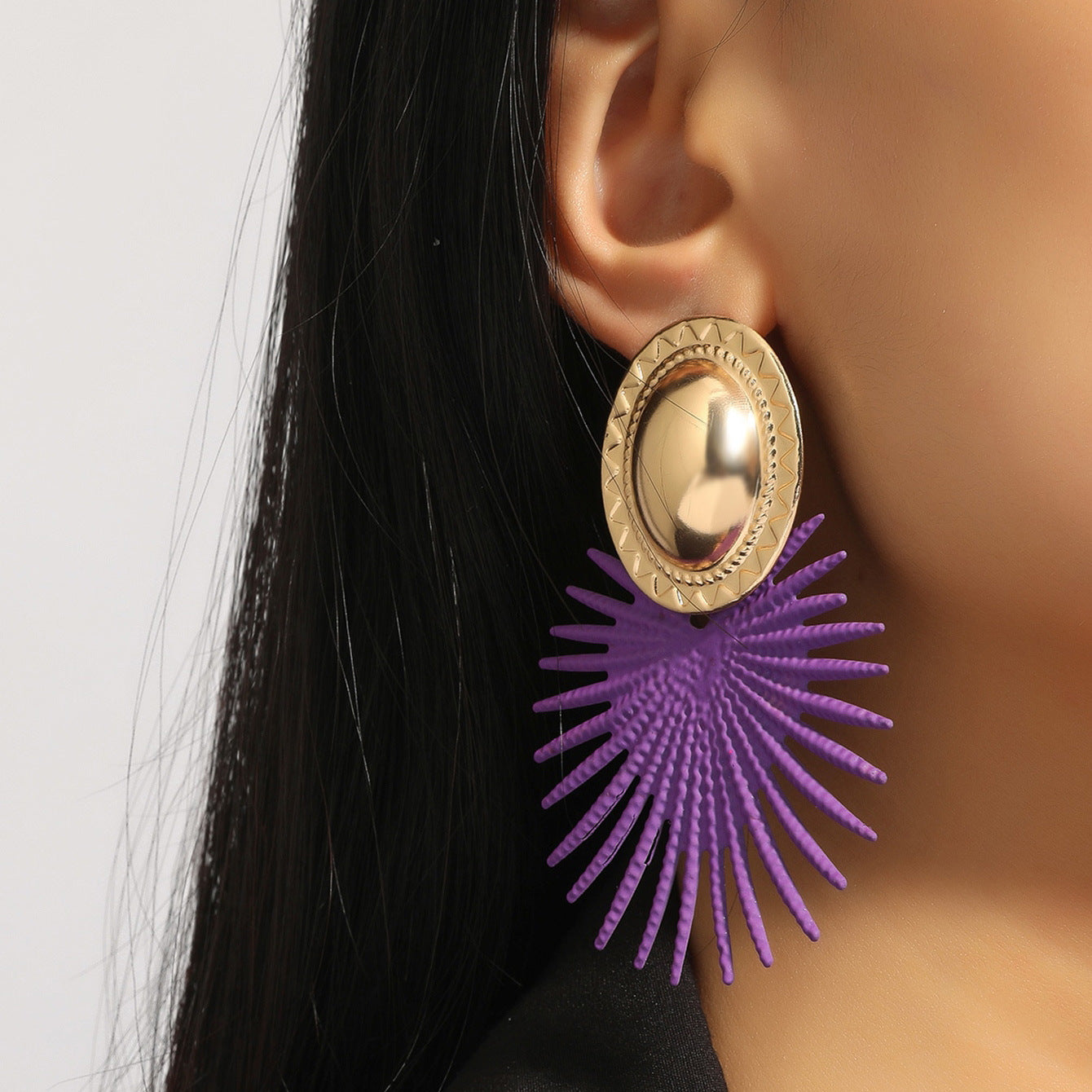 The new European and American cross-border jewelry, exaggerated cold wind, star flower earrings, niche fan-shaped resort style earrings