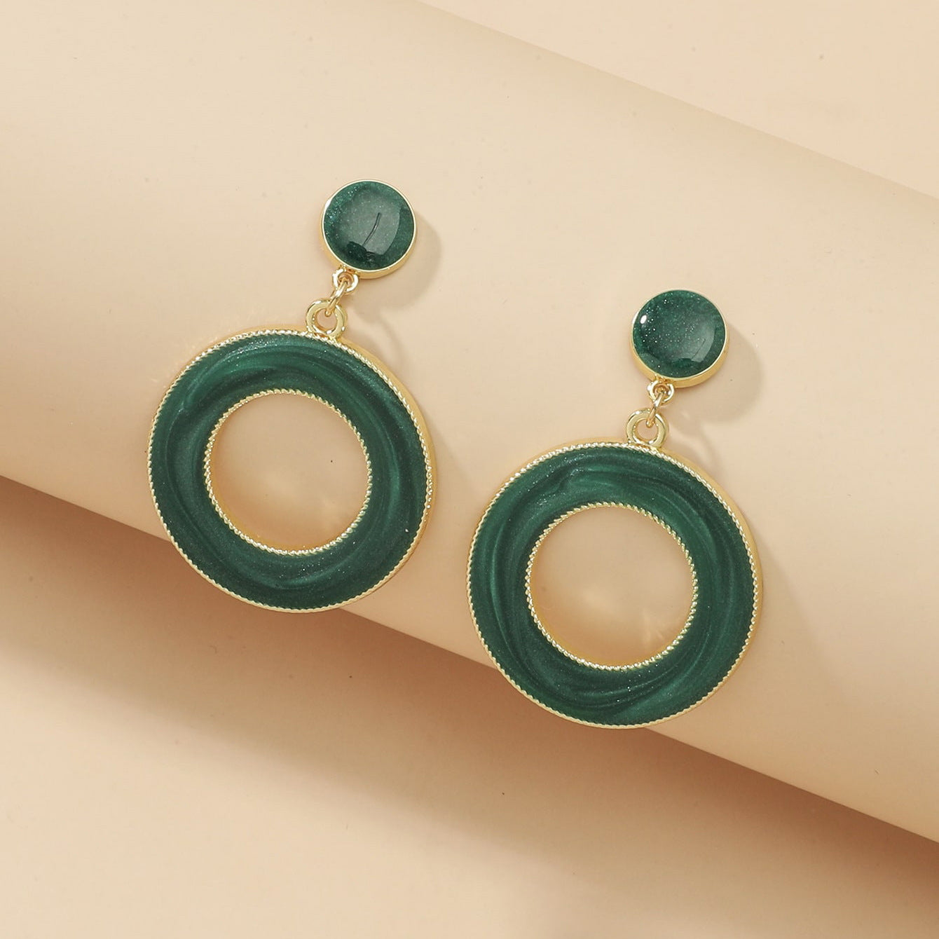 New Jewelry Korean Geometric Drip Oil Resin Alloy Earrings Retro Simple Fashion Ring Temperament Versatile Earrings