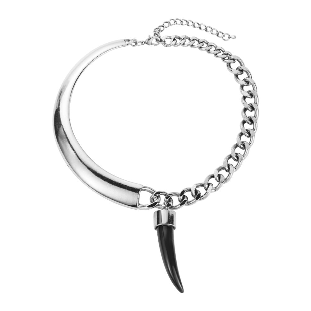 Exaggerated design asymmetrical hip hop horn thick chain necklace European and American personality fashion alloy clavicle necklace wholesale