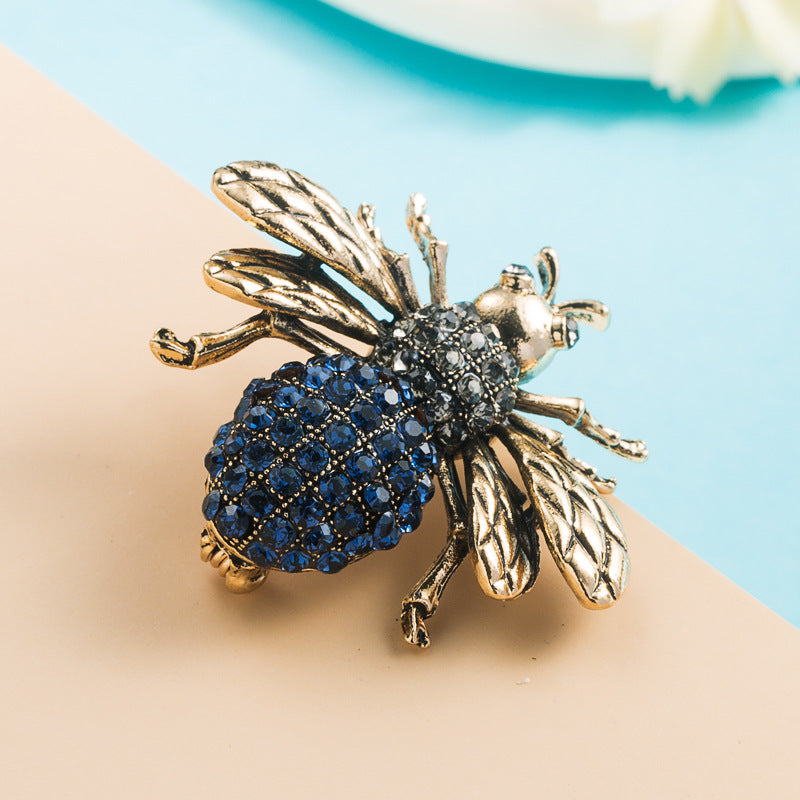 European and American fashion exaggerated alloy diamond bee corsage brooch trend high-end versatile brooch clothing accessories women