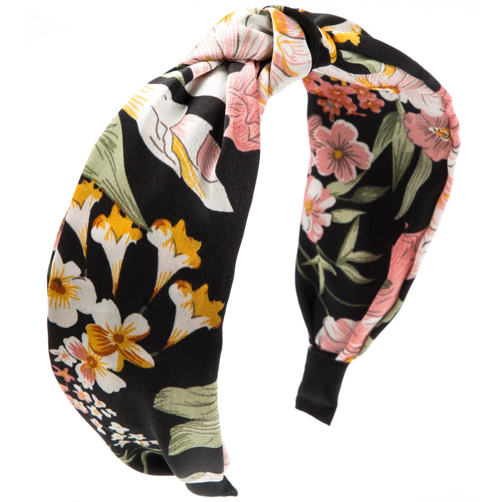 Fashionable new bohemian style headband, women's wide-brimmed flower fabric headband, out of the hair, hair pressing, versatile Internet celebrity hair accessories