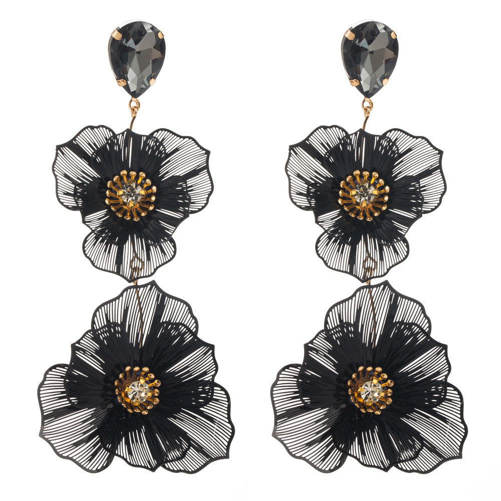 European, American and Korean sweet multi-layered flower earrings, women's diamond-encrusted light luxury, high-end earrings, temperament, long banquet earrings