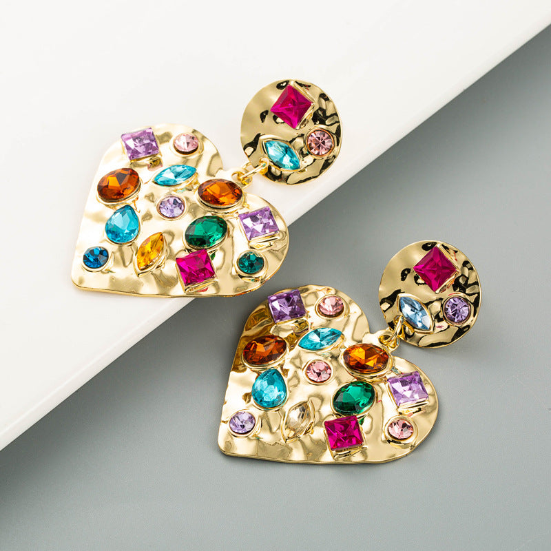 European and American cross-border supply exaggerated geometric heart-shaped alloy inlaid with colored rhinestone earrings and retro gold earrings earrings