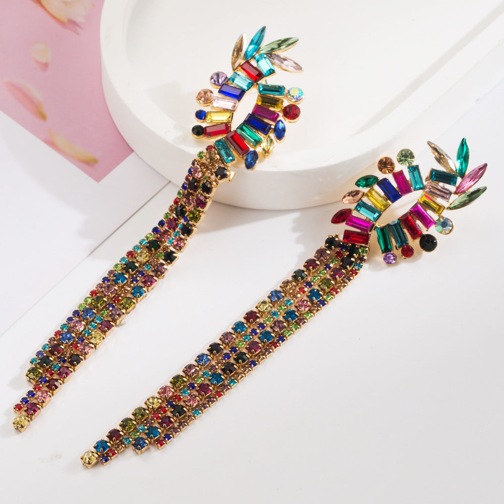 European and American fashion new claw chain tassel earrings, light luxury alloy inlaid with colored diamonds, long temperament, high-end party earrings