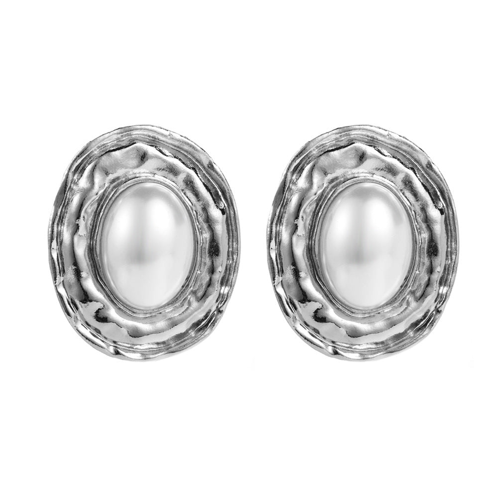 European and American new exaggerated earrings, alloy oval inlaid pearl stud earrings, retro versatile, high-end banquet earrings