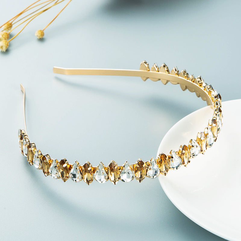 Heming headbands, European and American Internet celebrity headbands, cross-border source alloys, diamond-inlaid pear-shaped rhinestones, colored diamonds, and diamond hair ornaments