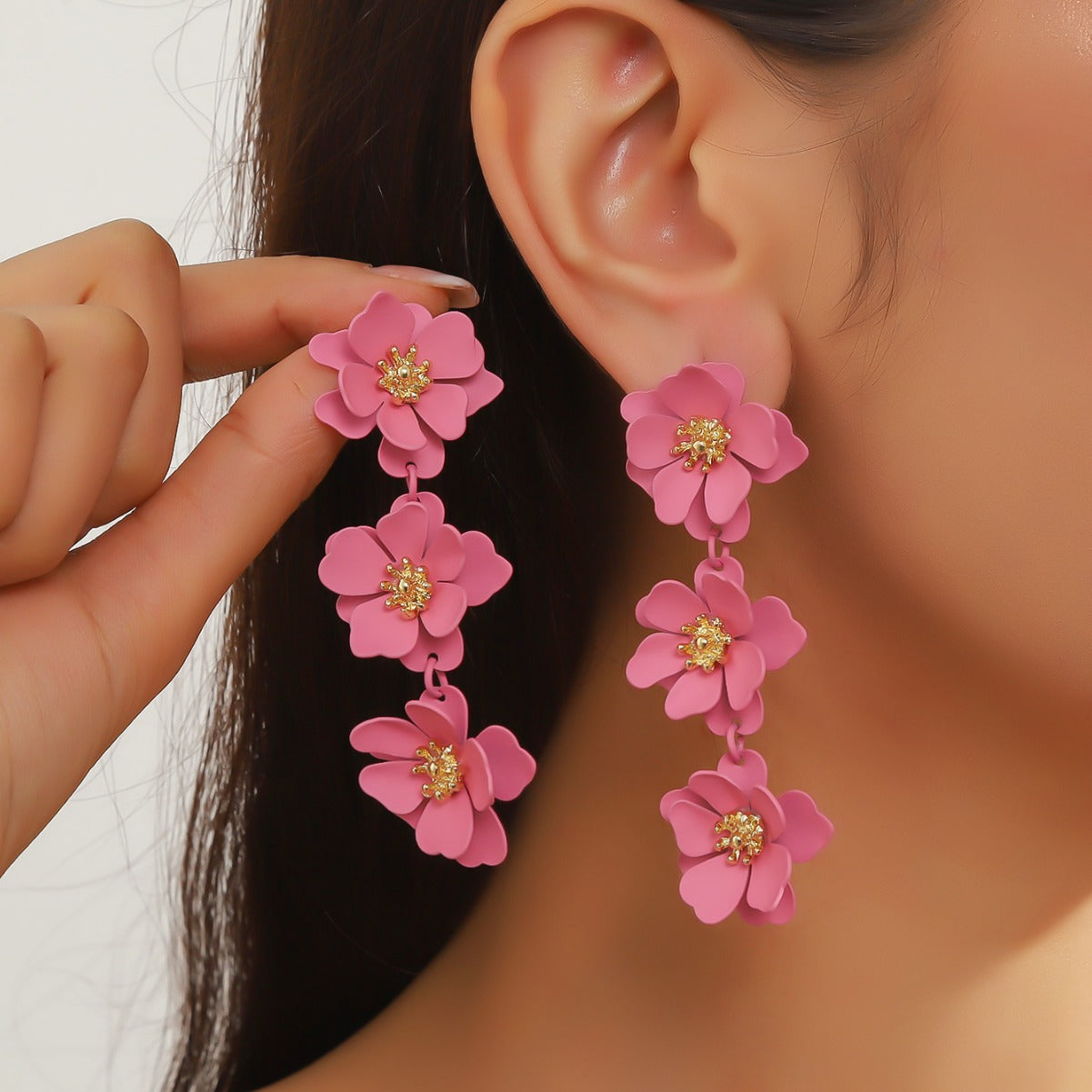 New exaggerated earrings, long summer versatile, fashionable temperament, high-end flower drop earrings