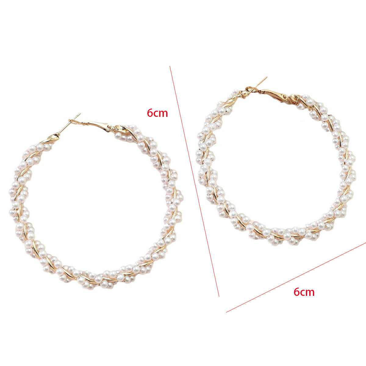 The new European and American hot selling hot style temperament fashion circle rice beads are versatile, high-end pearls are niche and versatile earrings